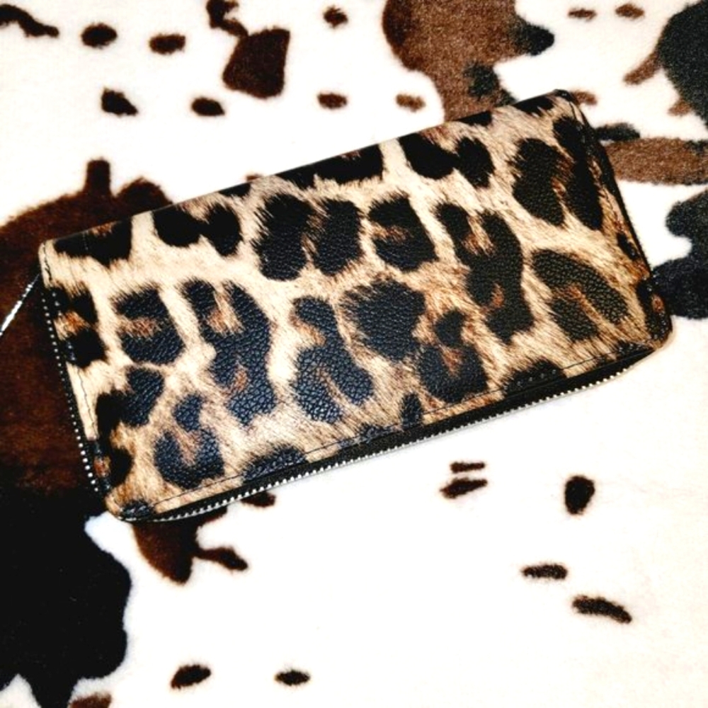 Leopard Animal Print Leather Zipper Wallet Zip Around